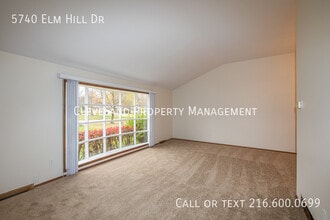 5740 Elm Hill Dr in Solon, OH - Building Photo - Building Photo