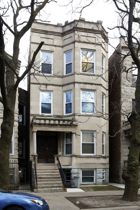 1539 N Claremont Ave in Chicago, IL - Foto de edificio