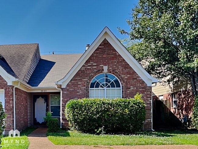 property at 7833 Shadowland Cove