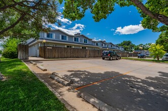 2-6 Stanford Ave in Pueblo, CO - Foto de edificio - Building Photo