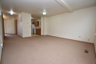 2471 Wheeler Dr in Bozeman, MT - Building Photo - Building Photo