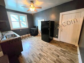 405 61st St in Kenosha, WI - Building Photo - Building Photo