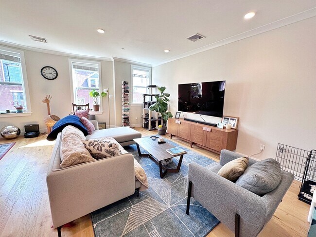 property at 31 Orleans St