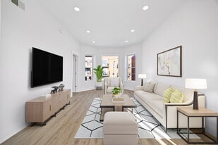 2741 W Belmont Ave in Chicago, IL - Building Photo