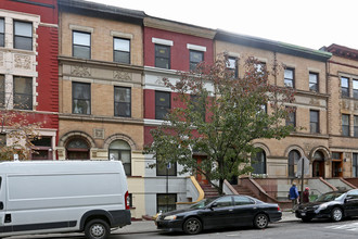 106 Edgecombe Ave in New York, NY - Foto de edificio - Building Photo