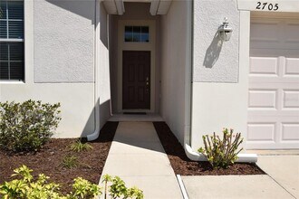 2705 Carrickton Cir in Orlando, FL - Building Photo - Building Photo