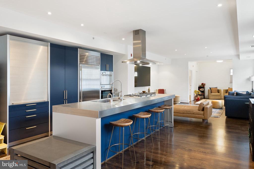 1124 10th St NW in Washington, DC - Building Photo