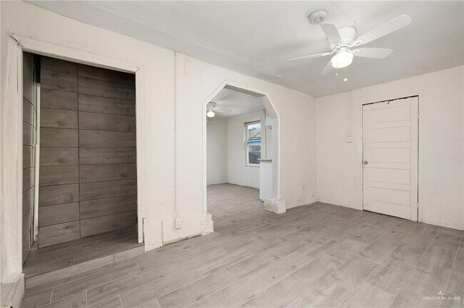 525 N 20th St in McAllen, TX - Building Photo - Building Photo