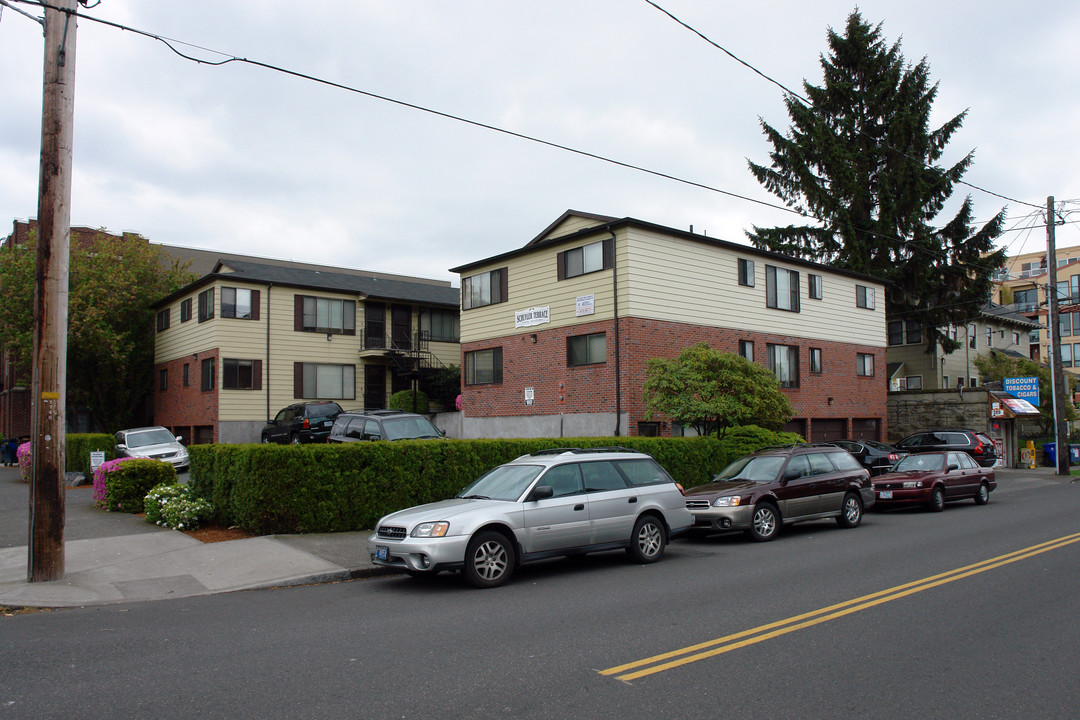 Schuyler Terrace in Portland, OR - Building Photo