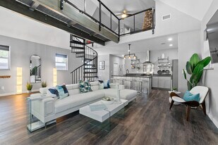 52 Florida Ave in St. Augustine, FL - Building Photo