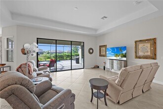 11698 Canopy Loop in Ft. Myers, FL - Building Photo - Building Photo