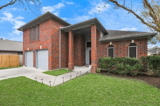 property at 2519 Palace Dr