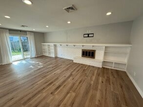 612 Kinzer Ave in Carmel, IN - Building Photo - Building Photo