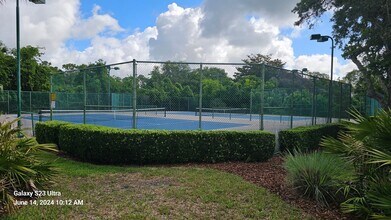 41 Creek Bluff Way in Ormond Beach, FL - Building Photo - Building Photo