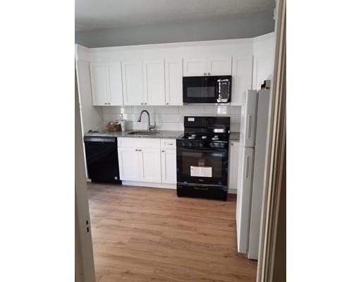 9 Park Vale Ave in Boston, MA - Building Photo