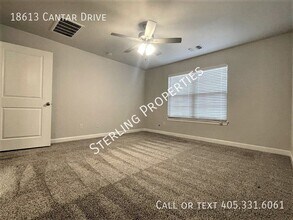 18613 Cantar Dr in Edmond, OK - Building Photo - Building Photo