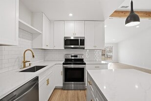 3514 Brookhurst Ln in Arlington, TX - Building Photo