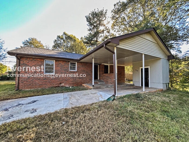 property at 3741 Loren Dr