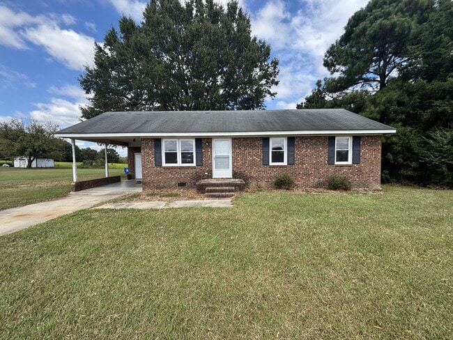 property at 1305 S Lincoln St