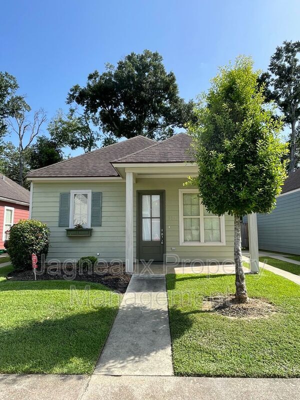 property at 117 Shallowford Dr