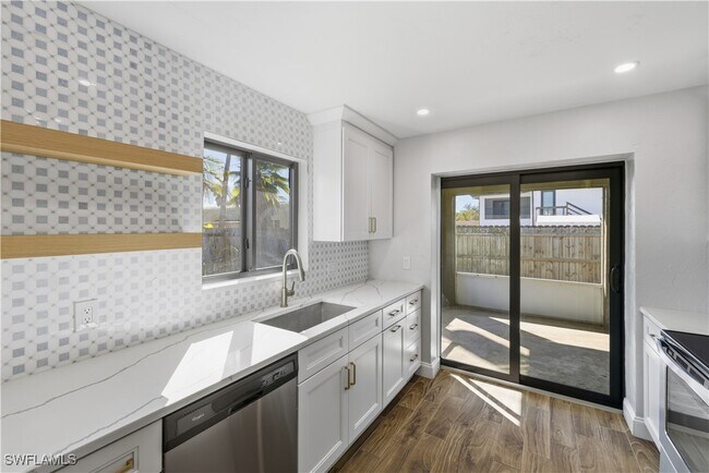 27731 Arroyal Rd in Bonita Springs, FL - Building Photo - Building Photo