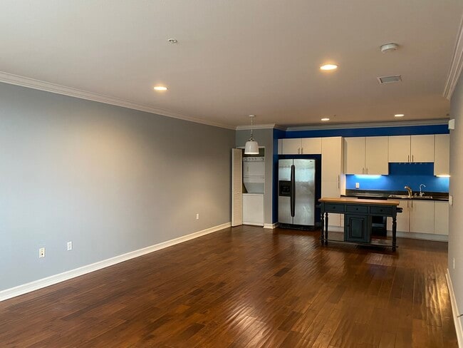 1480 Broadway, Unit 2105 in San Diego, CA - Building Photo - Building Photo