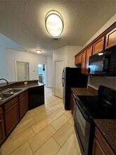 5609 Legacy Crescent Pl in Riverview, FL - Building Photo - Building Photo