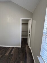 4729 Waterway Dr N in Fort Worth, TX - Foto de edificio - Building Photo