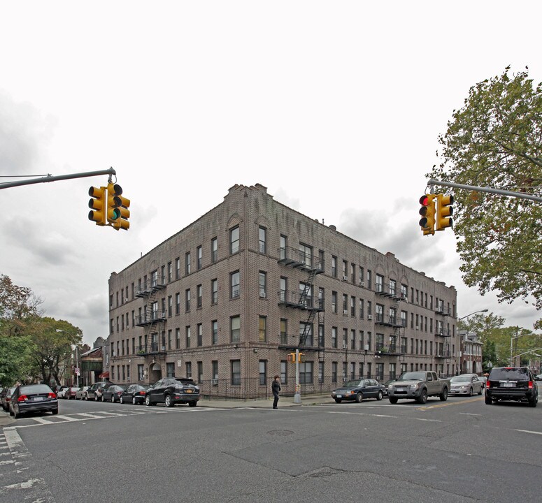 902 44th St in Brooklyn, NY - Foto de edificio