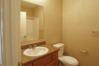 Hawk's Point Apartments in Keizer, OR - Building Photo - Interior Photo