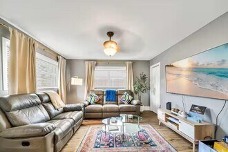 4310 Applecrest Dr in Palm Beach Gardens, FL - Building Photo - Building Photo