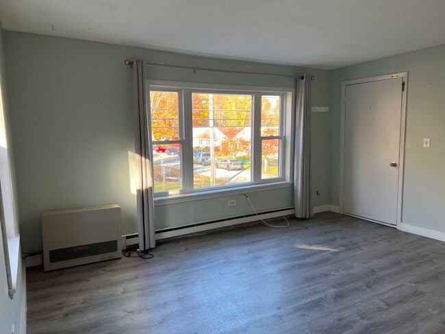 53 Agassiz St in Bethlehem, NH - Building Photo - Building Photo