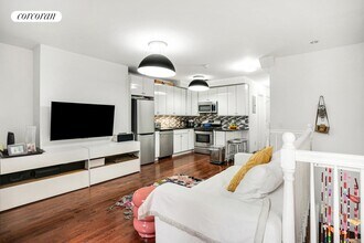 2032 5th Ave in New York, NY - Building Photo - Building Photo