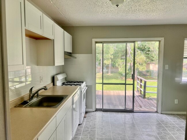 property at 311 Ivy St