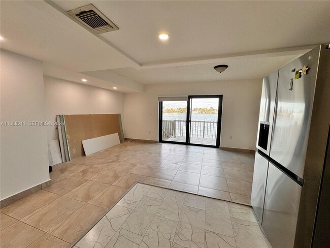 401 NW 109th Ave in Miami, FL - Building Photo - Building Photo