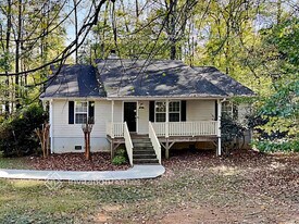 10020 Little Creek Rd in Mint Hill, NC - Building Photo