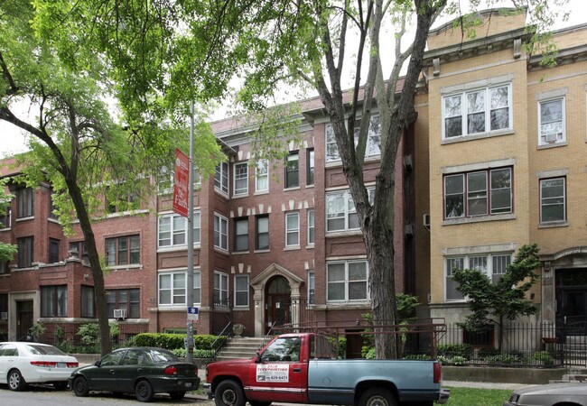 5336-5338 S. Hyde Park Boulevard