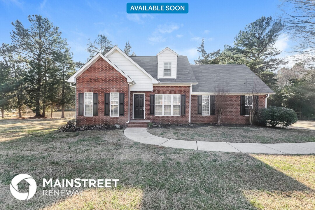4123 Terry Terrace in Matthews, NC - Building Photo