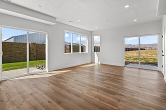 489 W 1760 N in Salem, UT - Building Photo - Building Photo