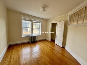 20 Fairfield St, Unit 6 in Cambridge, MA - Building Photo - Building Photo