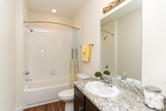 Duval Station Landing in Jacksonville, FL - Building Photo - Interior Photo