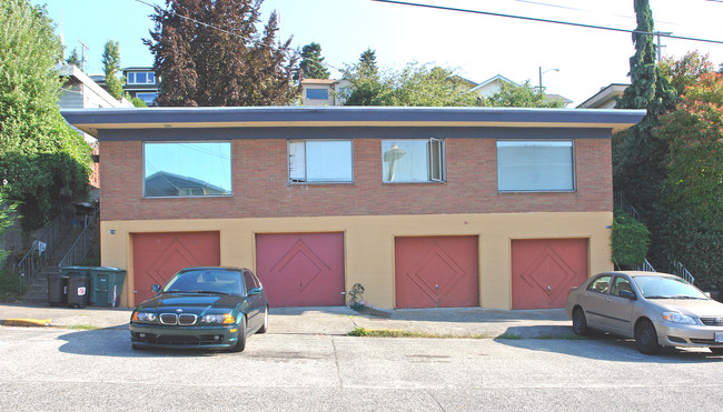 316-320 Aloha St in Seattle, WA - Building Photo - Building Photo
