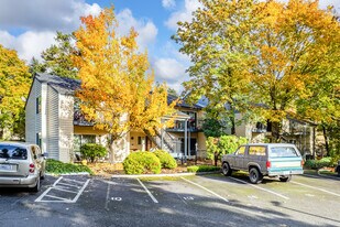 Columbia Ridge in Vancouver, WA - Building Photo