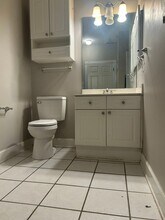 9123 Meadow Vista Rd in Charlotte, NC - Building Photo - Building Photo