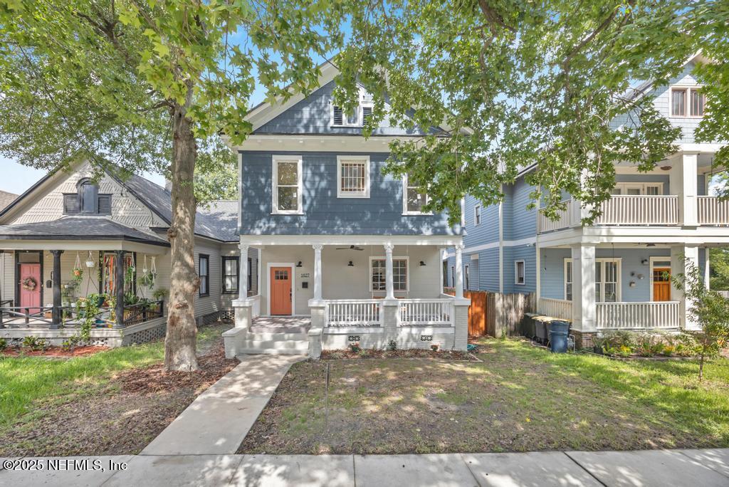 1827 N Market St in Jacksonville, FL - Building Photo