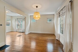 540 Lyman Ave in Oak Park, IL - Building Photo - Building Photo