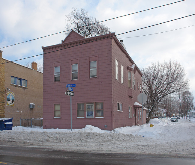 1264 N Clinton Ave in Rochester, NY - Building Photo - Building Photo