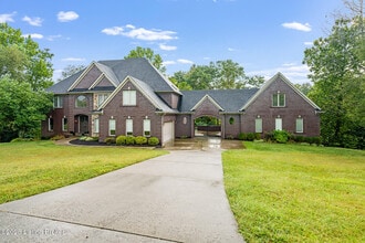 12307 Ridgeview Dr in Goshen, KY - Building Photo - Building Photo