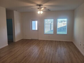 13114 Cobalt Cove Ct in La Marque, TX - Building Photo - Building Photo