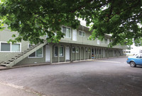 932 W 7th Ave in Eugene, OR - Foto de edificio - Building Photo